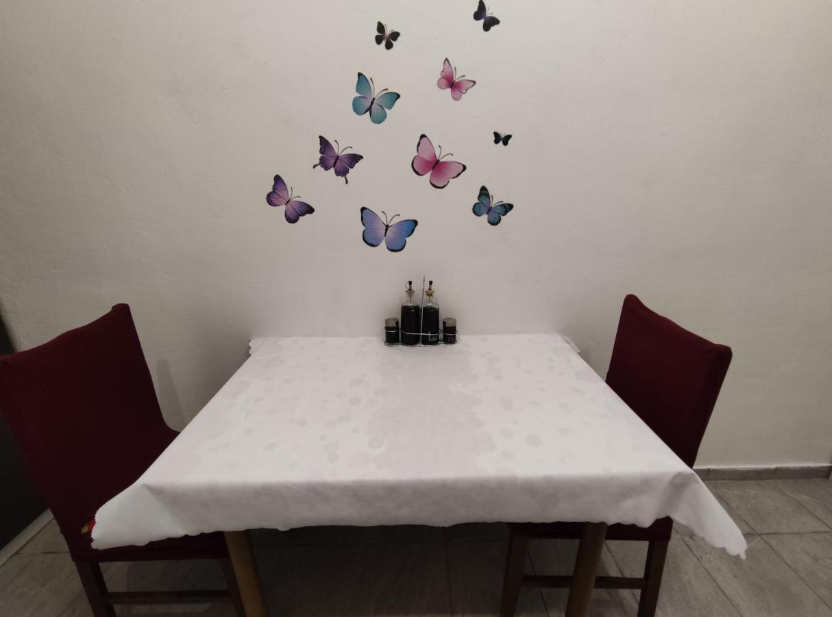 Apartment Tona ชิเบนิก ภายนอก รูปภาพ