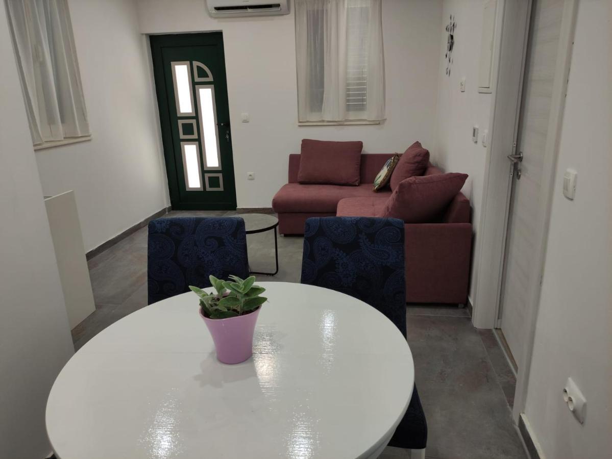 Apartment Tona ชิเบนิก ภายนอก รูปภาพ